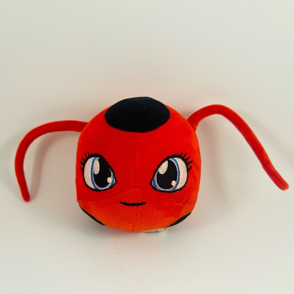 Miraculous Ladybug Kwami Tikki Miraball 4” Plush
